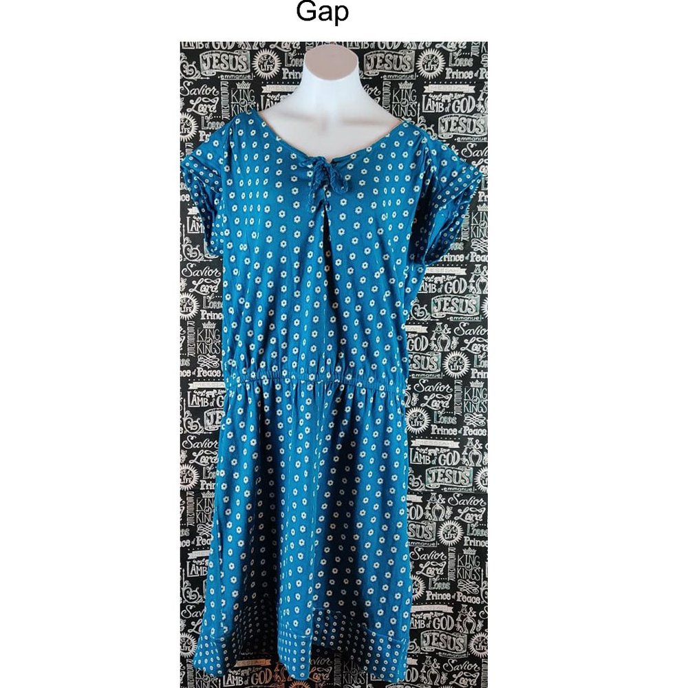 Gap Dress Size Large